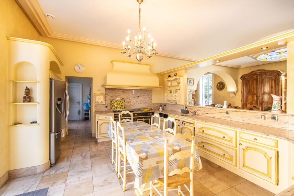 Domaine Mas Begon Villa Aigues-Vives  Eksteriør bilde