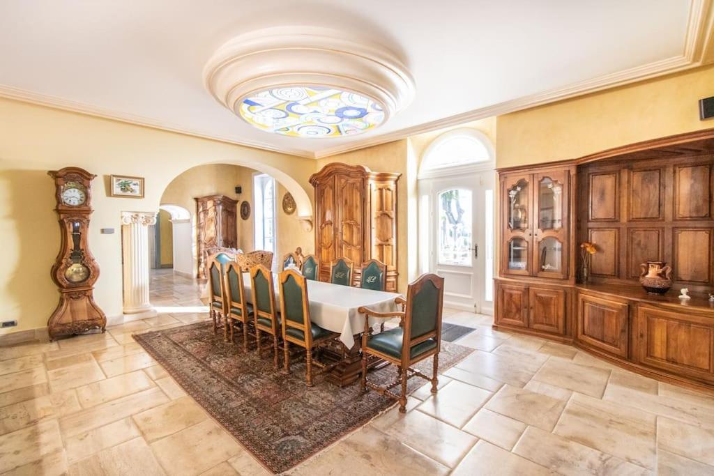 Domaine Mas Begon Villa Aigues-Vives  Eksteriør bilde
